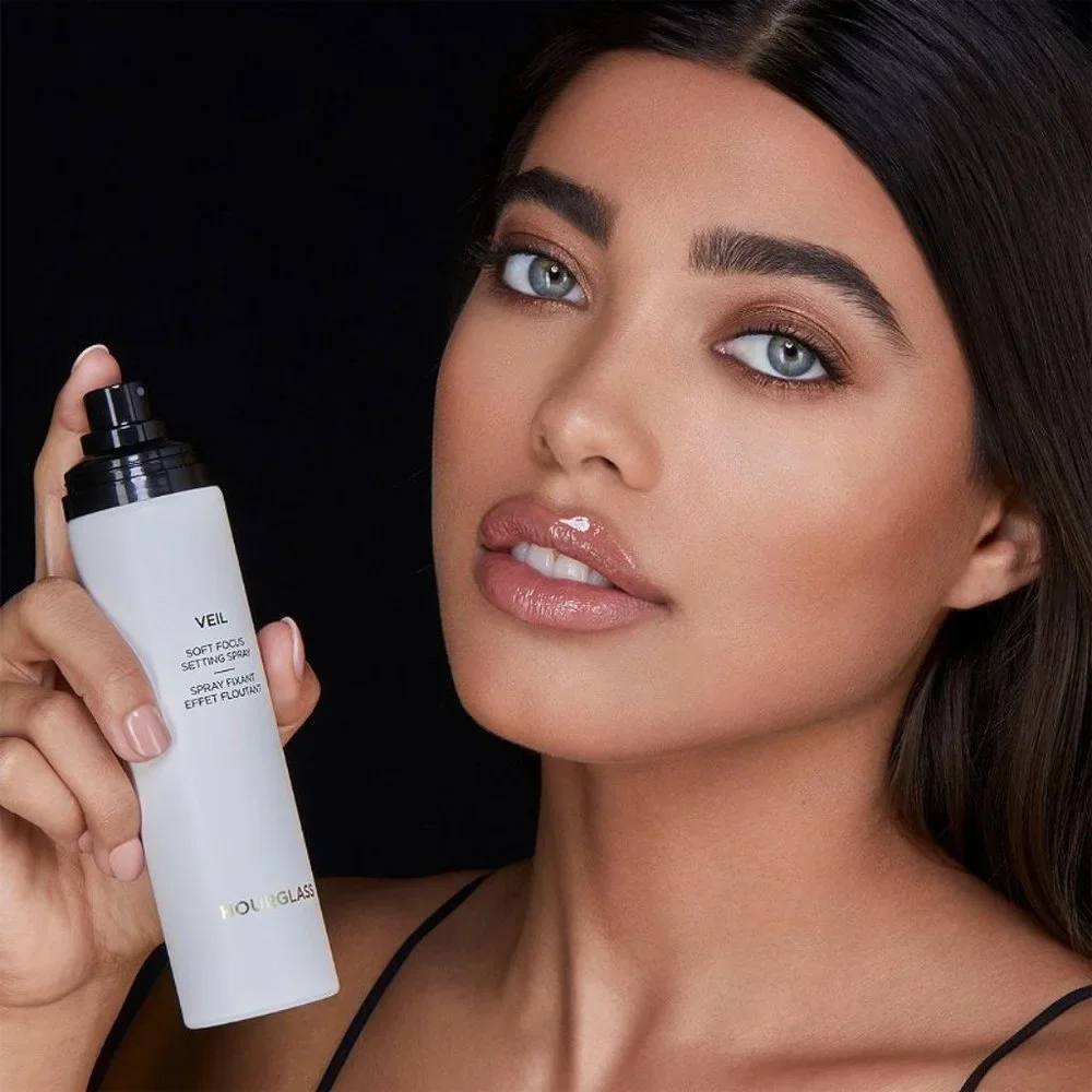 $18 OFF ✅ Hourglass Veil Soft Focus Setting Spray 120mL  ✨ NEW IN BOX